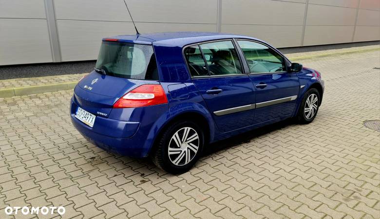 Renault Megane II 1.4 Pack Authentique - 23