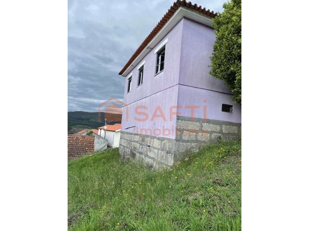 Moradia para venda, tipologia T3 - Grande imagem: 3/17