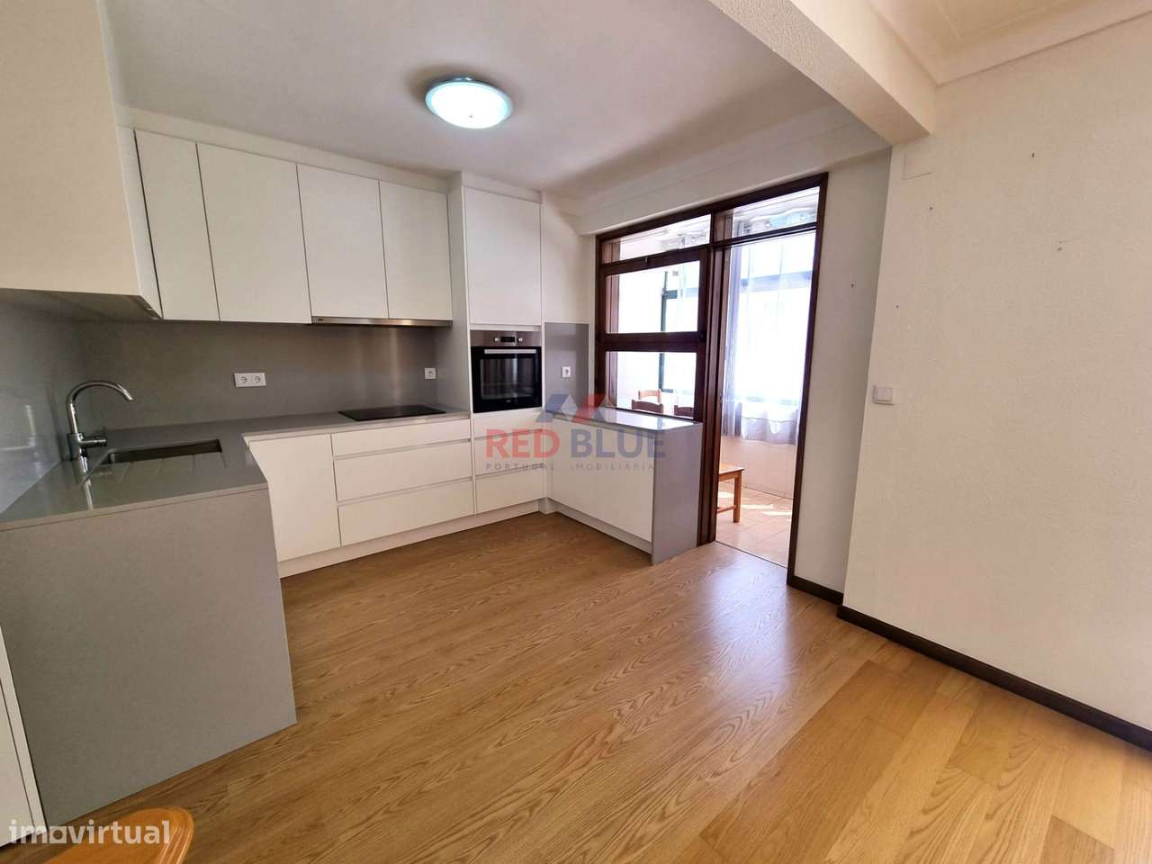 APARTAMENTO T2, JUNTO À PRAIA, PÓVOA DE VARZIM-8