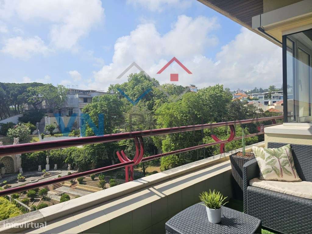 Excelente apartamento T4 em frente ao Casino do Estoril - Grande imagem: 4/34