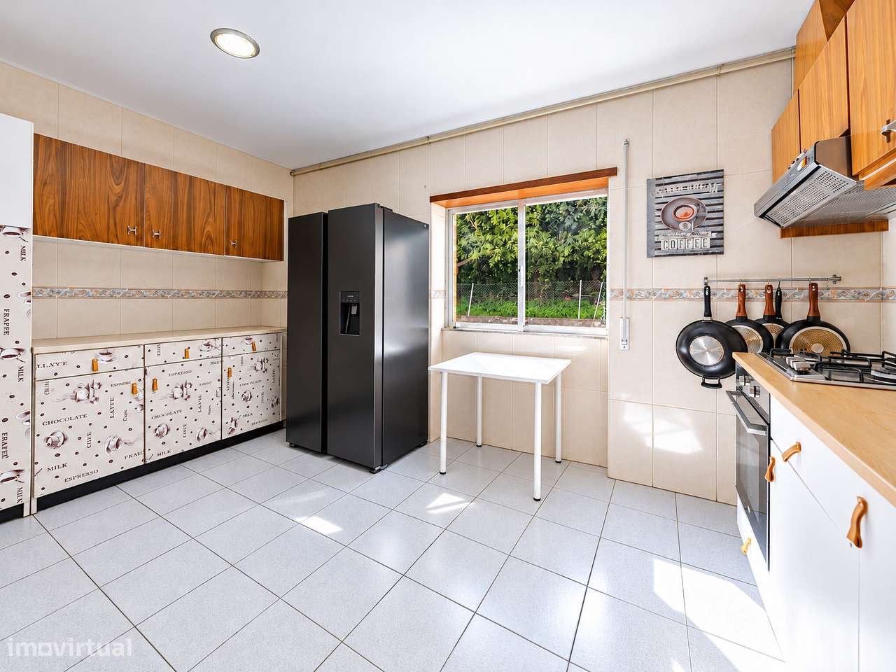 Apartamento T2 + 1 para venda na Rua Santo Adrião, Braga-2