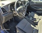 Hyundai Tucson 1.6 GDI BlueDrive GO 2WD - 17