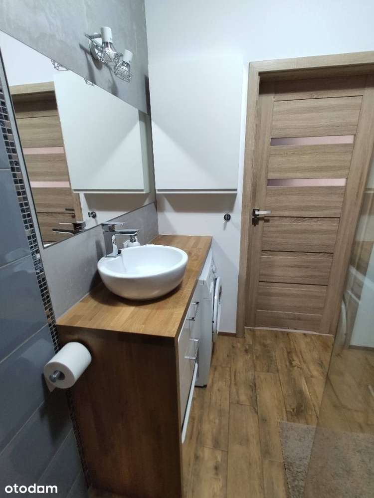 Dwupoziomowe, przestronne mieszkanie w centrum Tcz - Pełny obrazek: 5/20