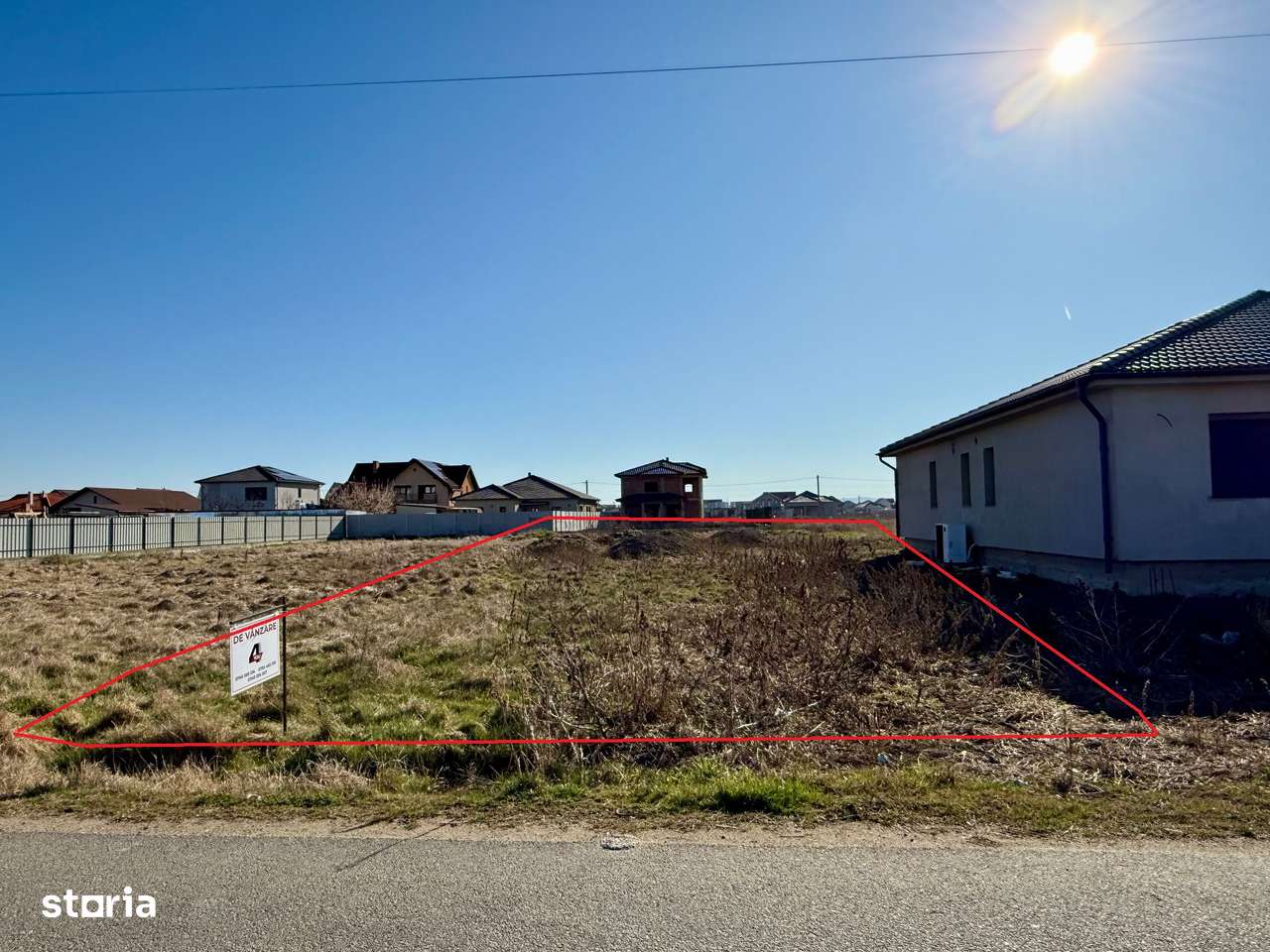 Teren intravilan 1063 mp Livada/Sanleani fs.19 ml,cu utilitati(asfalt) - Imagine principală: 2/8