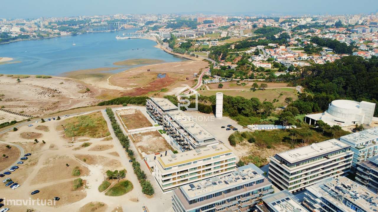 Apartamento T2 | Vistas Mar | Varandas| 2 Lug Garagem-14