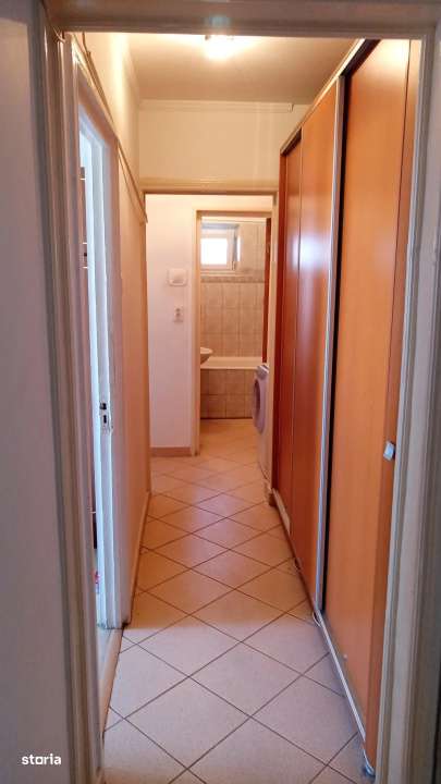 Apartament 4 camere-de vanzare-decomandat-zona Lujerului