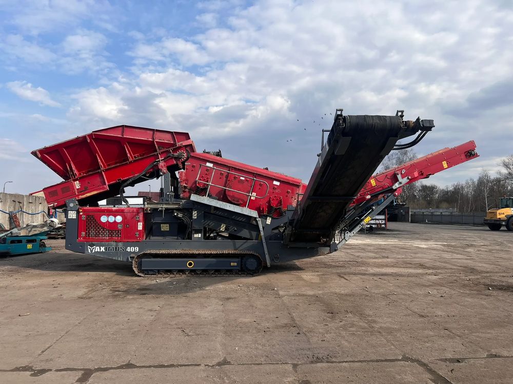 Maximus 409 (warrior 800)  mobilny przesiewacz pokładowy, 2 pokłady, 3 frakcje, gąsienice, diesel 2018