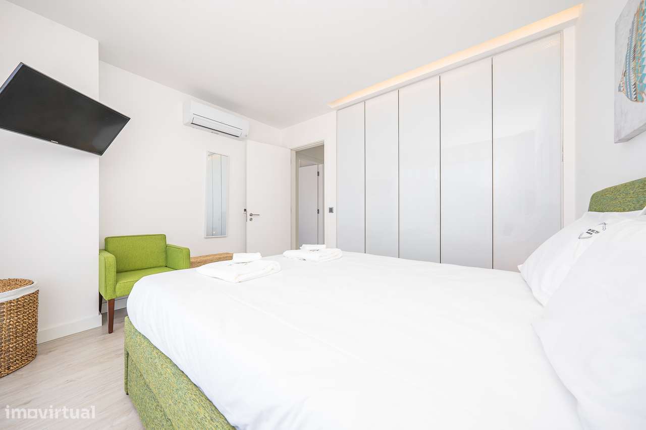 Moradia T3 com piscina, garagem na Aroeira-27