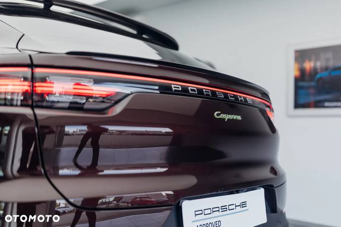 Porsche Cayenne Coupe E-Hybrid - 10