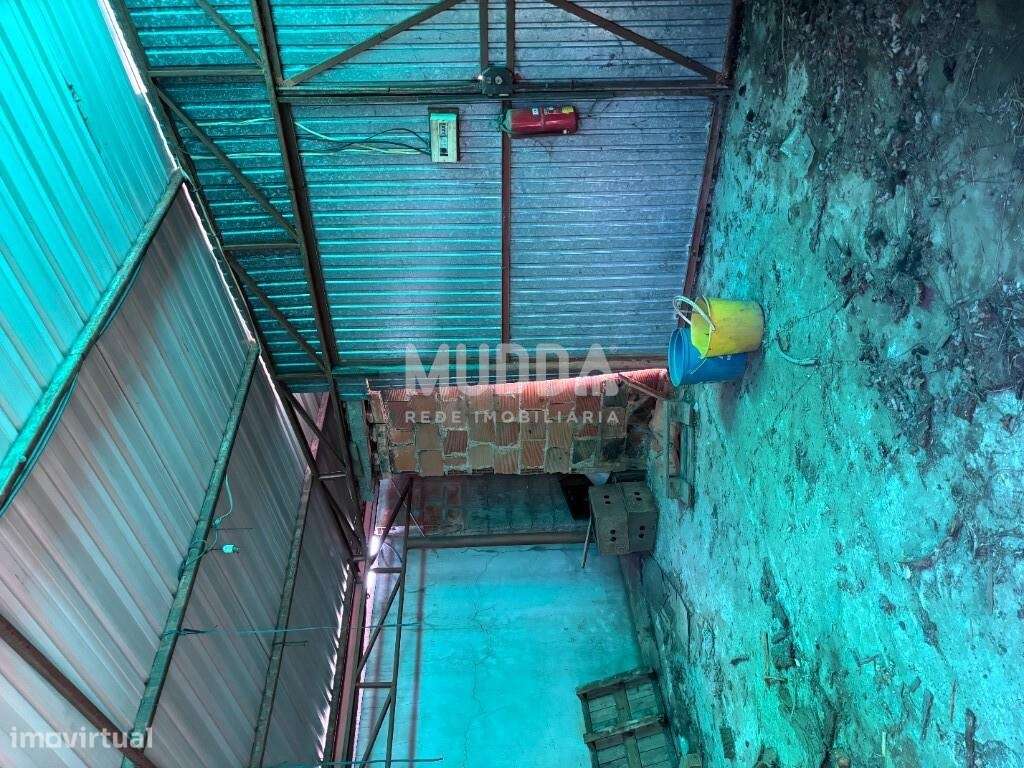 Terreno Industrial 1.819 m2 em S. João da Madeira – Junto ao IC2, A1 e-11