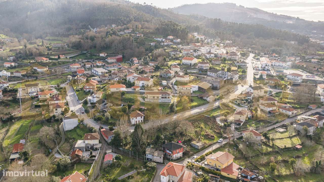 Moradia T3 em Garfe – Póvoa de Lanhoso-9