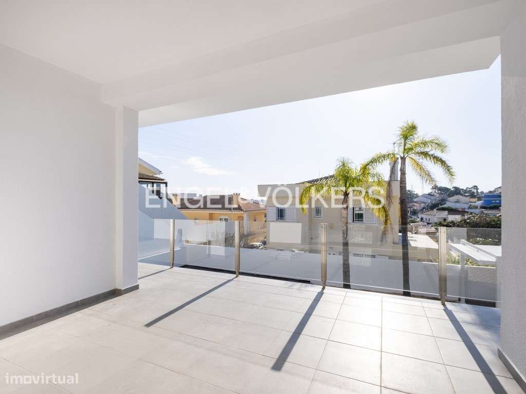 Excelente Moradia com piscina na Sobreda - Grande imagem: 3/35