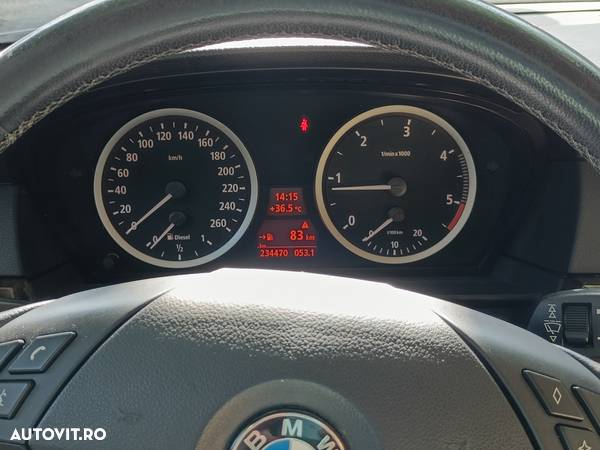 BMW Seria 5 520d - 7