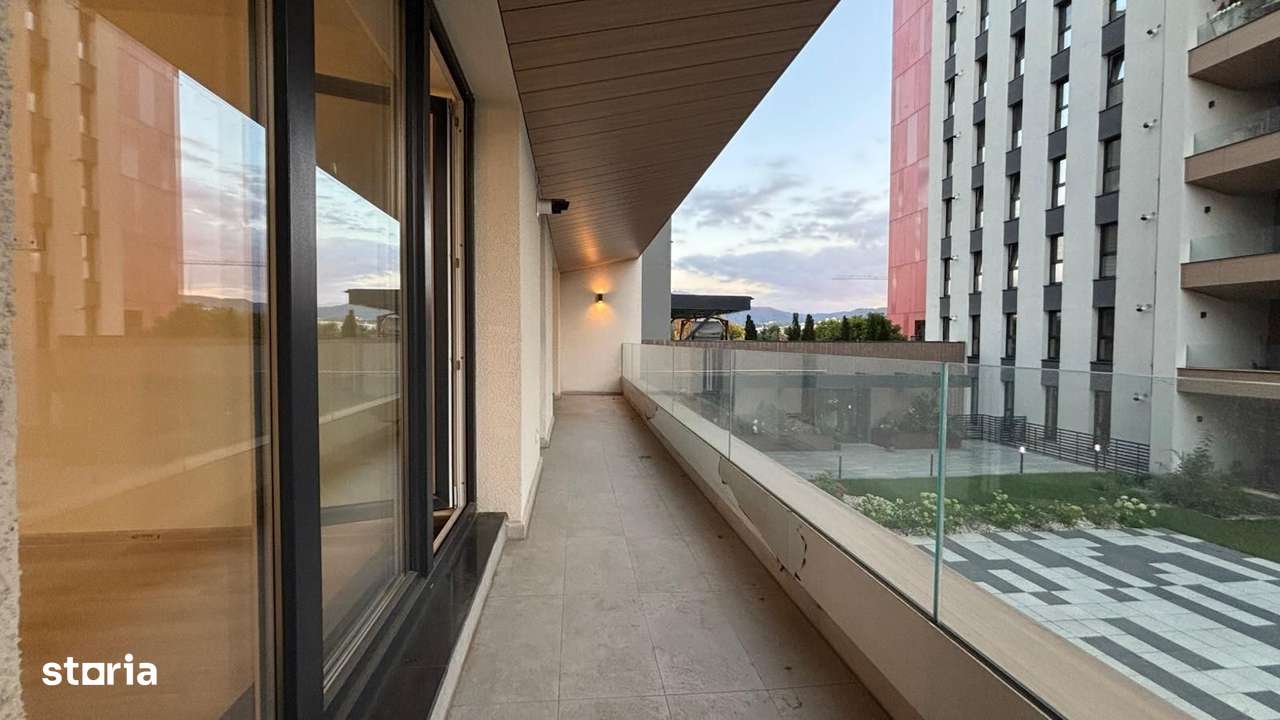 Apartament 2 camere+loc de parcare-Qualis,Coresi - Imagine principală: 4/9