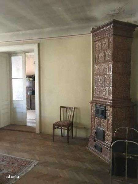 Atentie investitori casa ultracentral , potential de spatiu comercial - Imagine principală: 5/8