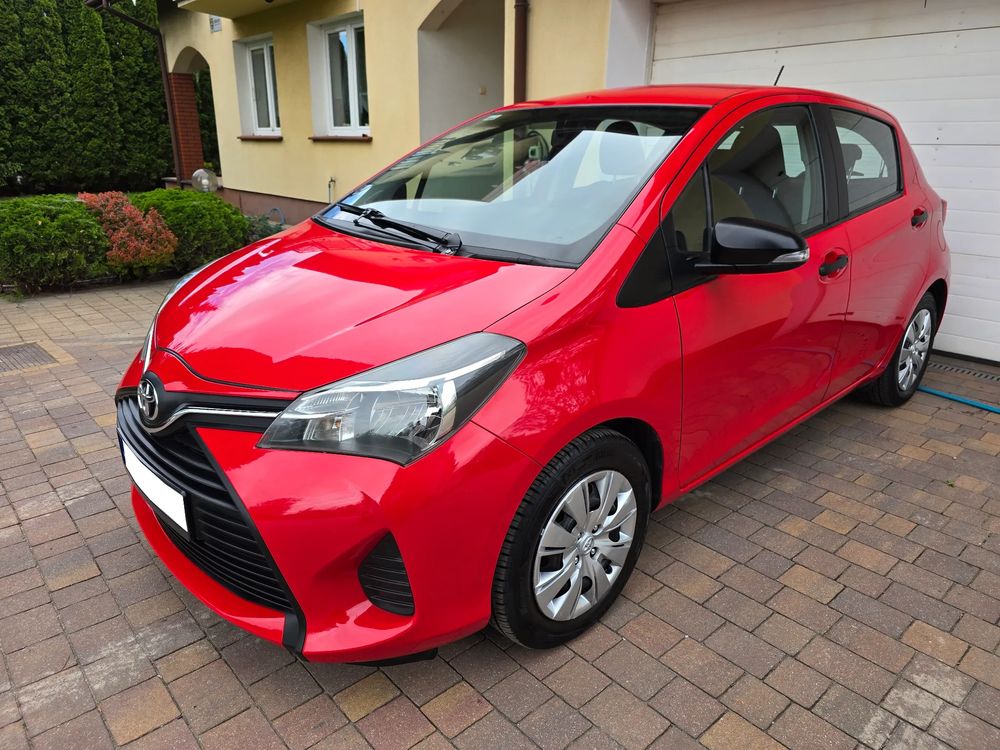 Toyota Yaris III (2011-2019) 1.0 Active EU6 2015