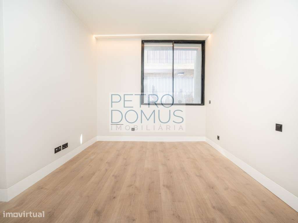 T2 Novo - Condomínio Al'Sal Residences , Alcochete-12