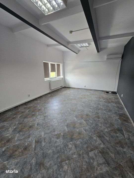 Spatiu birou - Imagine principală: 3/8