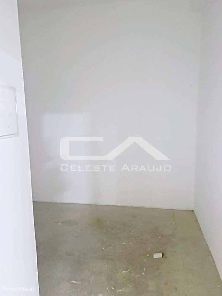 Apartamento T2+1 NOVO em São João da Madeira-18