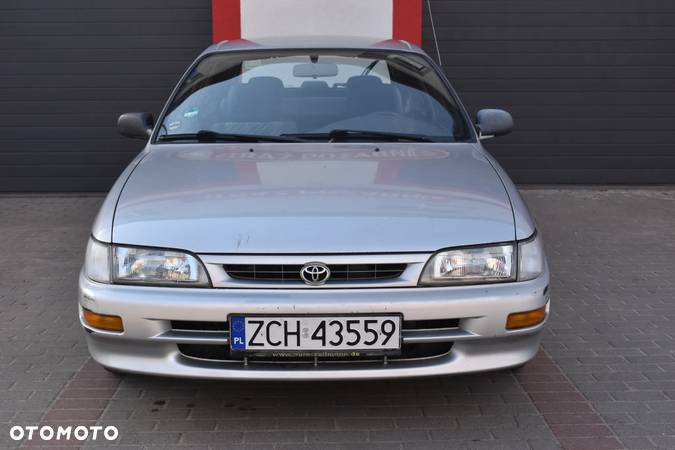 Toyota Corolla - 6