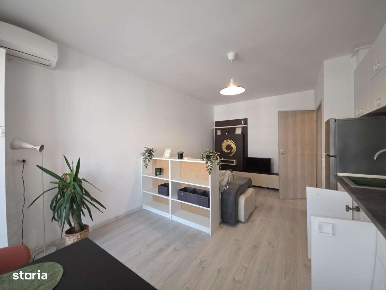 Inchirieri Apartamente 2 camere Militari Pacii - Imagine principală: 4/11