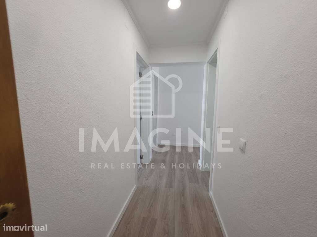 Apartamento T2 Remodelado e equipado em Setúbal-2