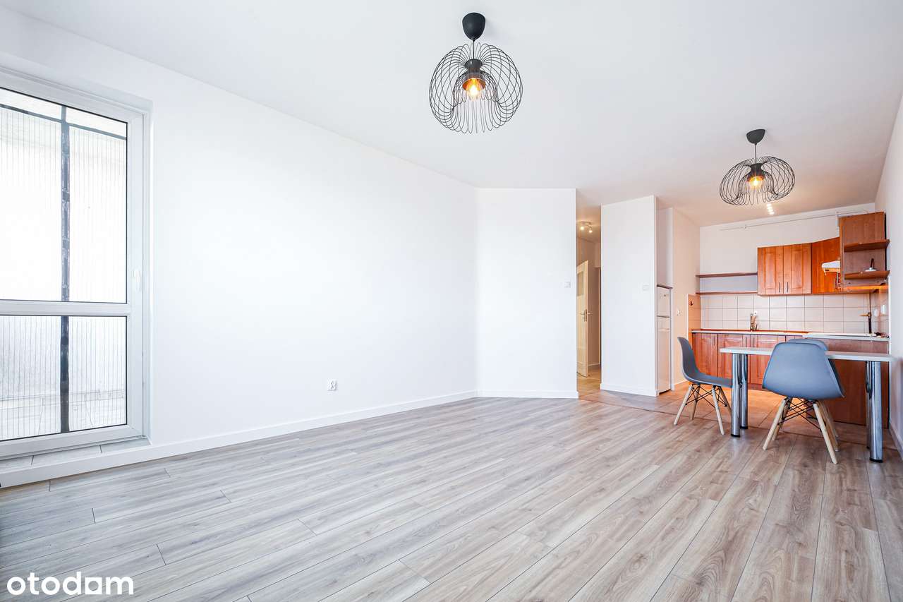 Ursus ul.Górna droga 8 ,2 pokoje ,blok z 2002-0