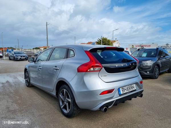 Volvo V40 2.0 D4 R-Design - 4