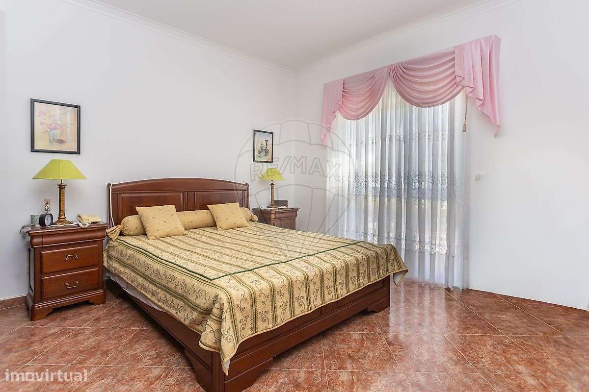 Moradia T4 para venda-38