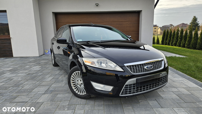 Ford Mondeo 2.0 Titanium - 1