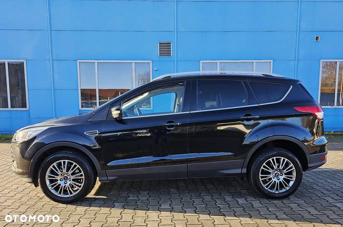 Ford Kuga 2.0 TDCi 2x4 Titanium - 3