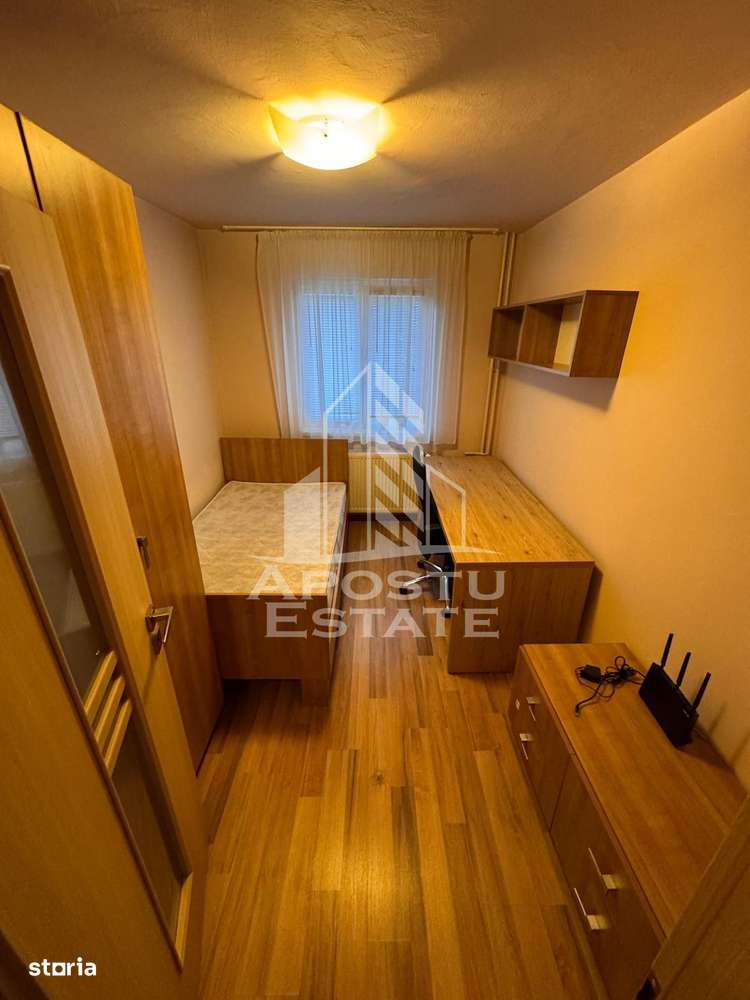 Apartament cu 3 camere zona Cetatii, Centrala proprie, Ac - Imagine principală: 3/8