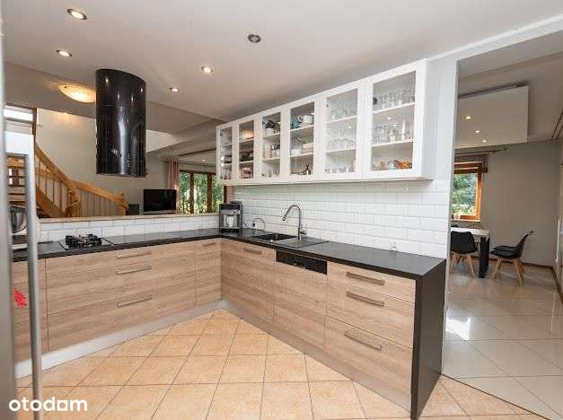 Czernica, dom w zieleni-5