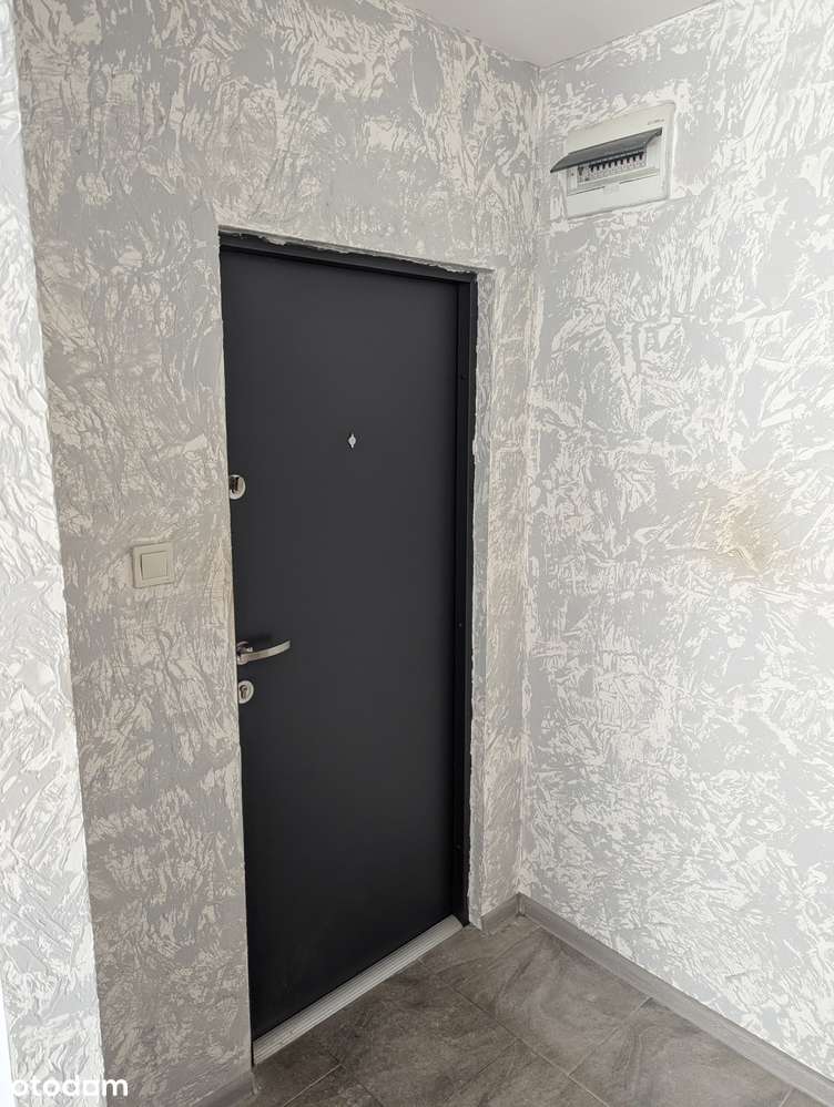 Wyremontowane mieszkanie blisko Manufaktury, parking-17