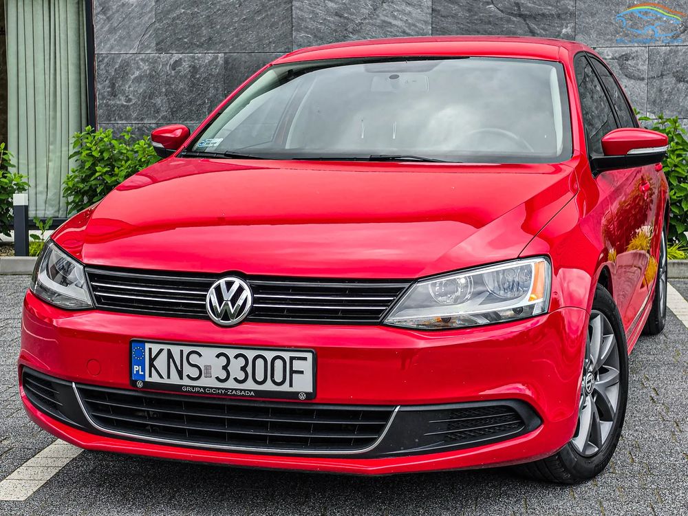 Volkswagen Jetta A6 (2010-2018) 1.8T SE 2014