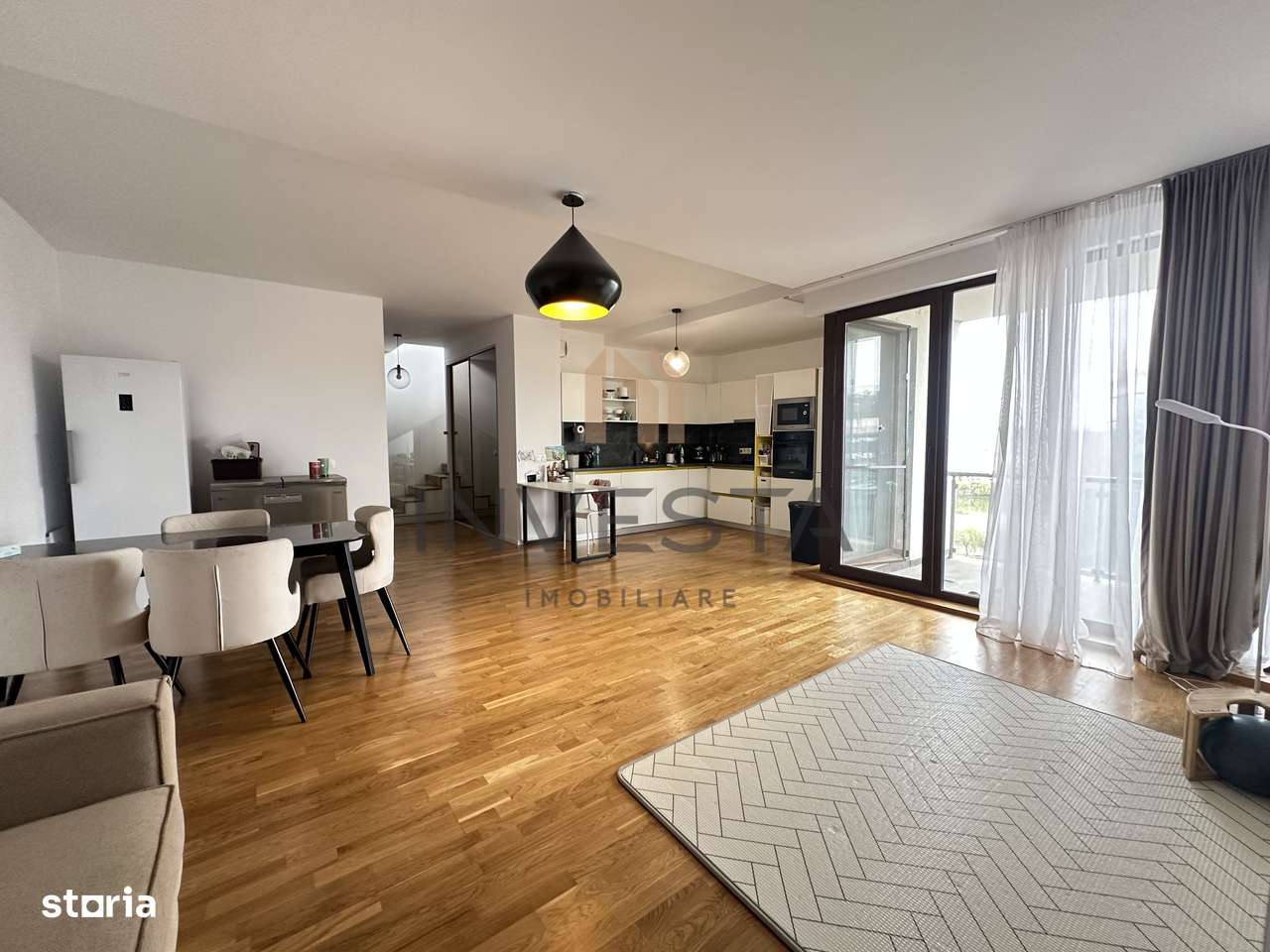 Penthouse de Vis cu Priveliște Panoramică - Lux, Eleganță și Confort - Imagine principală: 2/17