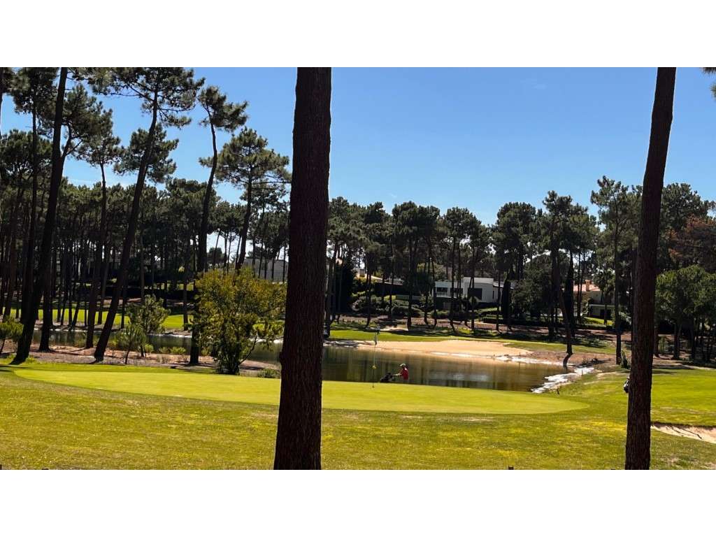 Terreno com frente Golfe e Lago com Projeto arquitetónico exclusivo...-3
