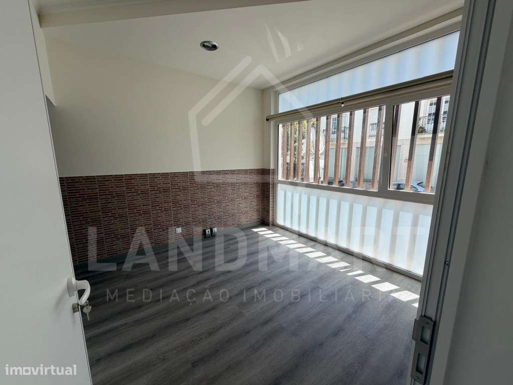 Apartamento T3, centro de Turquel-6