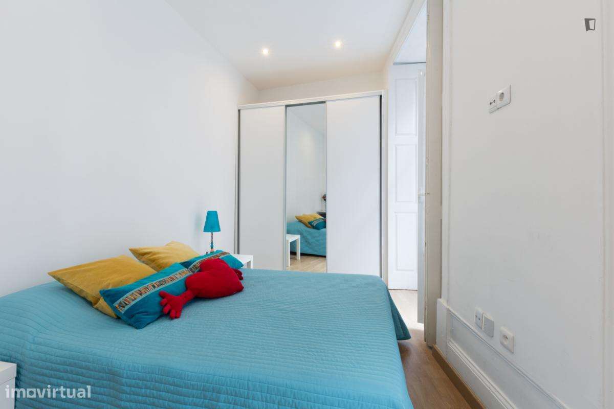 Apartamento com 1 quartos - localizado em Santo Ildefonso Porto - Grande imagem: 2/10