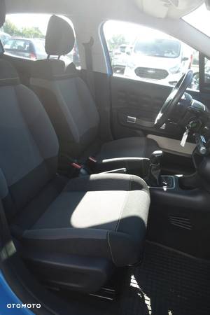 Citroën C3 1.2 PureTech Shine - 26