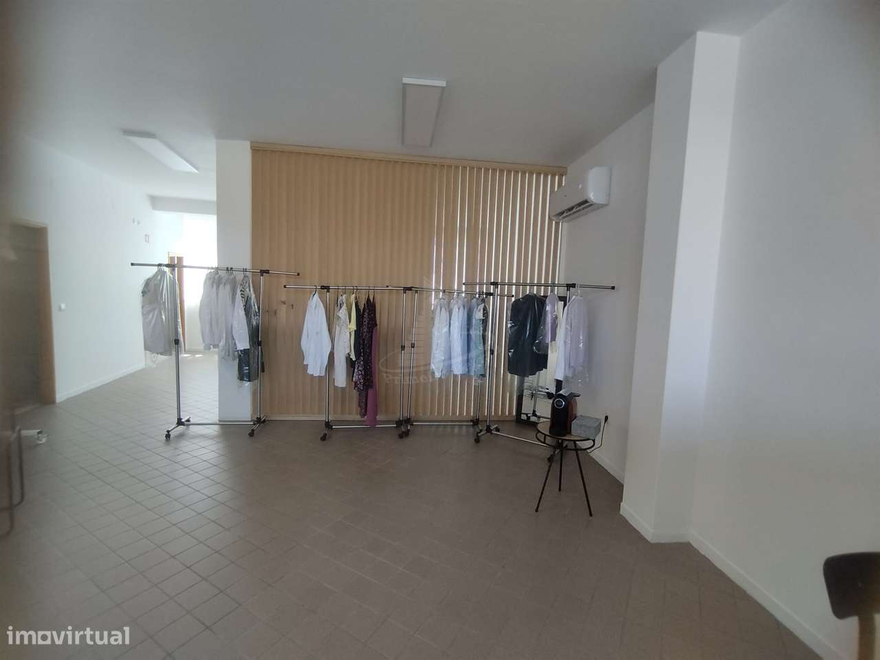 Trespasse de Engomadoria e Costura em Funcionamento – Joane, Vila Nova-12