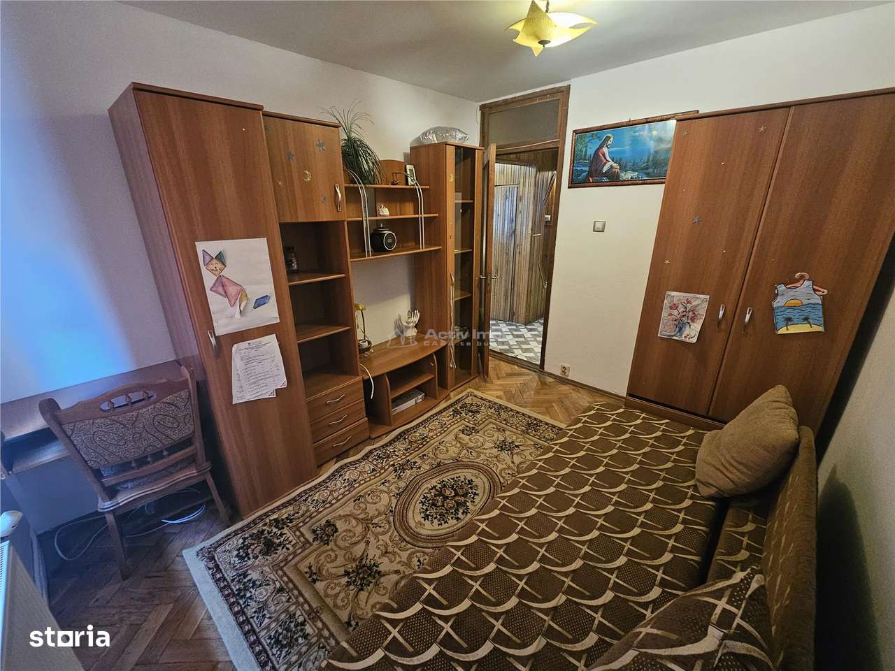 Resita, 3 Cam. Dec., Mobila+Utilat, Parter Inalt, Micro 4-3