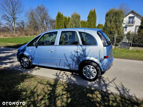 Opel Meriva - 15