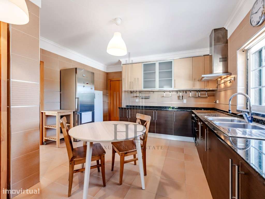Exclusiva Moradia T4 com Piscina e Jardim |S. Joao das Lampas |Sintra-22