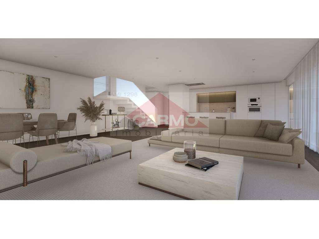 T4 com acabamentos de luxo, Condomínio com Piscina e Ginásio.(Ofert... - Grande imagem: 3/8