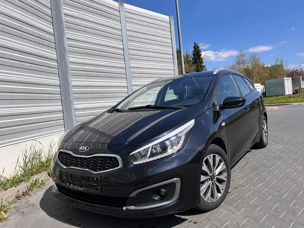 Kia Ceed II 1.6 GDI Dream-Team Edition 2017