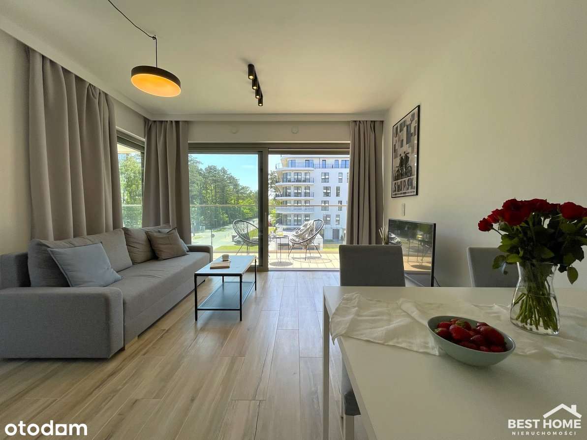 Apartament nad samym brzegiem morza, wśród zieleni-12