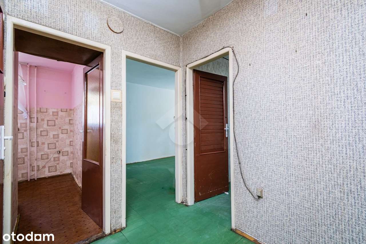 Łobzów - 3-pokojowe mieszkanie do remontu - 50 m2-13