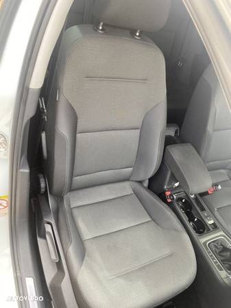 Volkswagen Golf Variant 1.6 TDI BlueMotion Technology DSG Trendline - 10