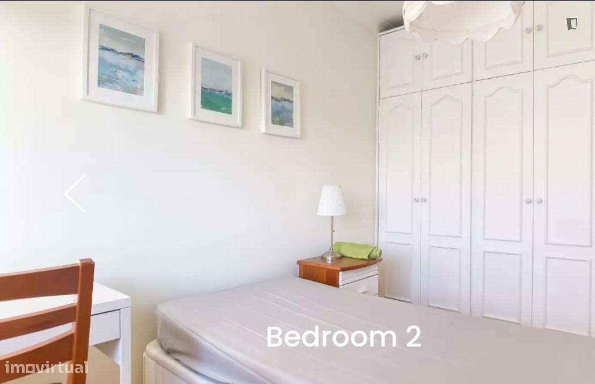 Quarto - localizado em Lumiar Lisbon - Grande imagem: 2/10